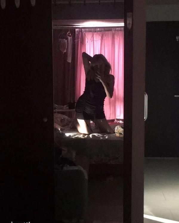 朝阳区n刷巨乳肥臀小美女