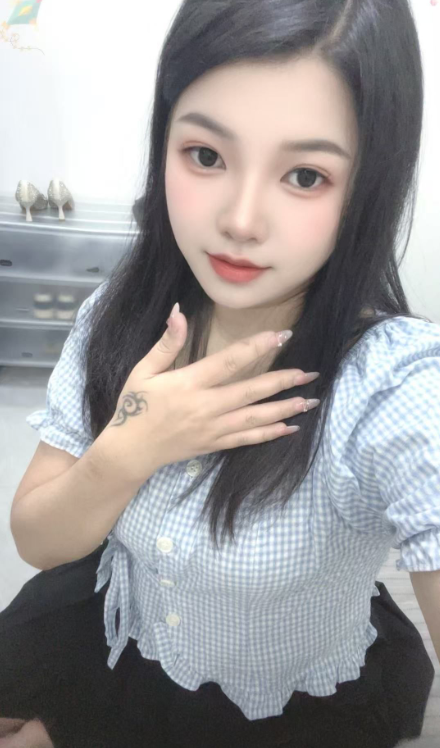 上海浦东张江小龙女