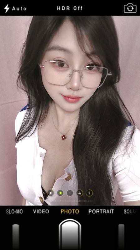 蜀山服务系小月老师