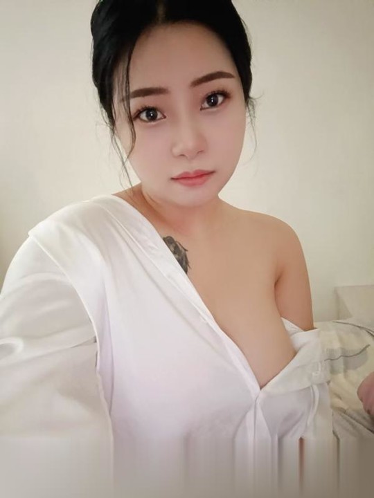 天津-河东巨乳芊芊.微微胖,胸大,皮肤白.