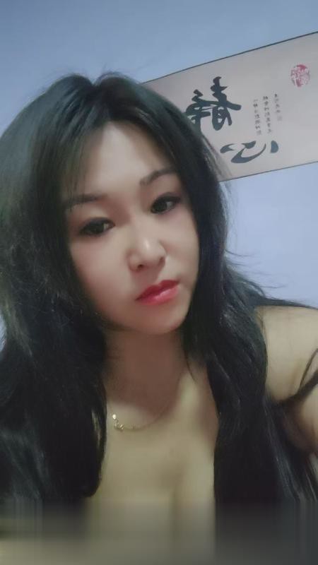 江苏-苏州修车蒙古族琦琦.
