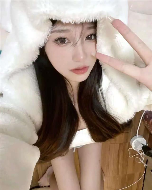 四川-成都武侯嫩妹子果果