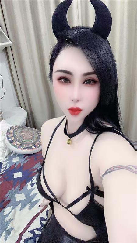 黑龙江-哈尔滨水多会花活的小姐姐