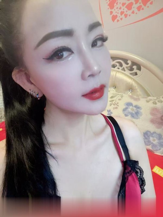 贵阳花果园妩媚少妇沐子