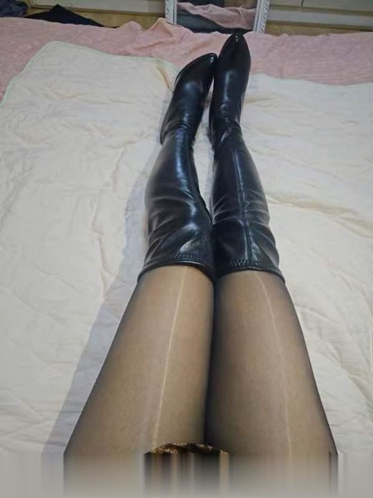 无锡啪啪健身少妇..