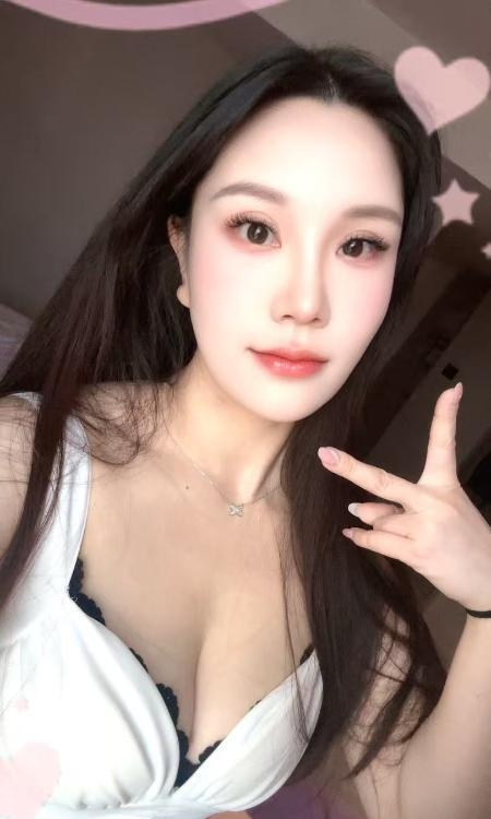 深圳市大奶健身老师西宝