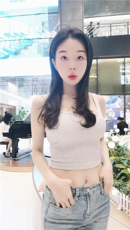 广东-深圳福田美女娜娜