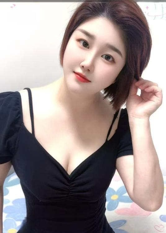 成都市东门短发性感少妇