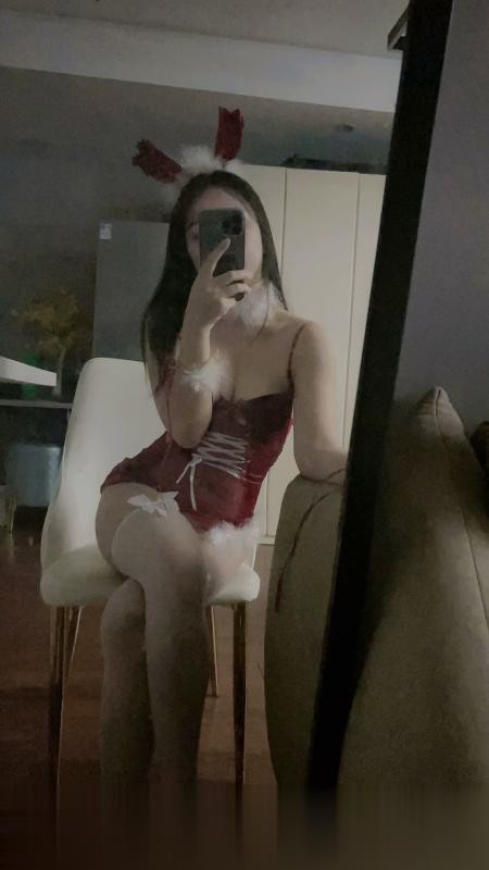 四川-成都青羊肤白少妇沁儿