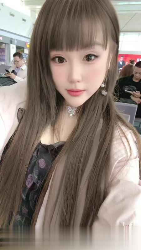 合肥豆豆..胸部丰满,前凸后翘