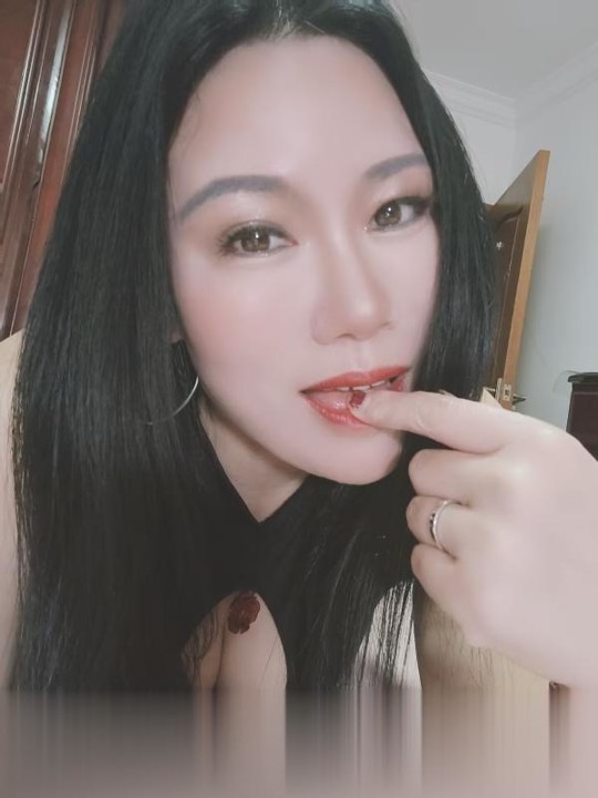 上海杨浦区骚货黑丝熟女
