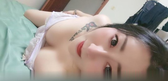 陕西-西安D奶大屁股偷情骚女